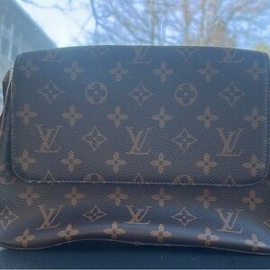 Louis Vuitton Classic Brown Monogram Clutch